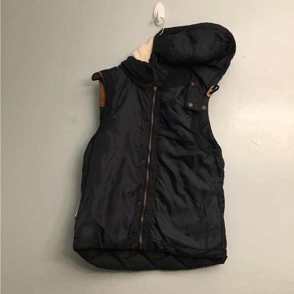LOGG WARM VEST - Picture 6 of 12